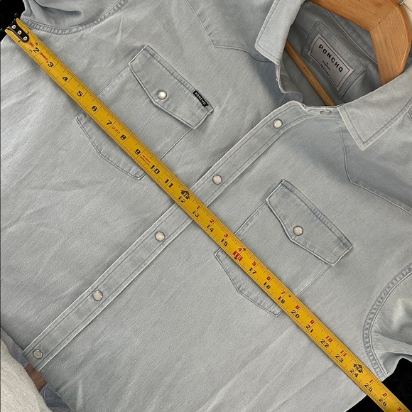 Mens Poncho light wash denim snap front shirt Sz XL - Picture 4 of 4